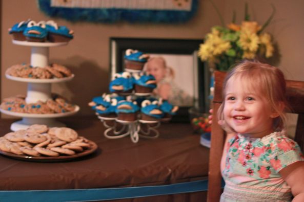 Cookie monster birthday party theme